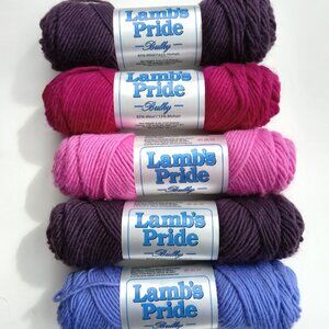 5 Skeins Lamb's Pride Bulky yarn 85% Wool/15% Mohair